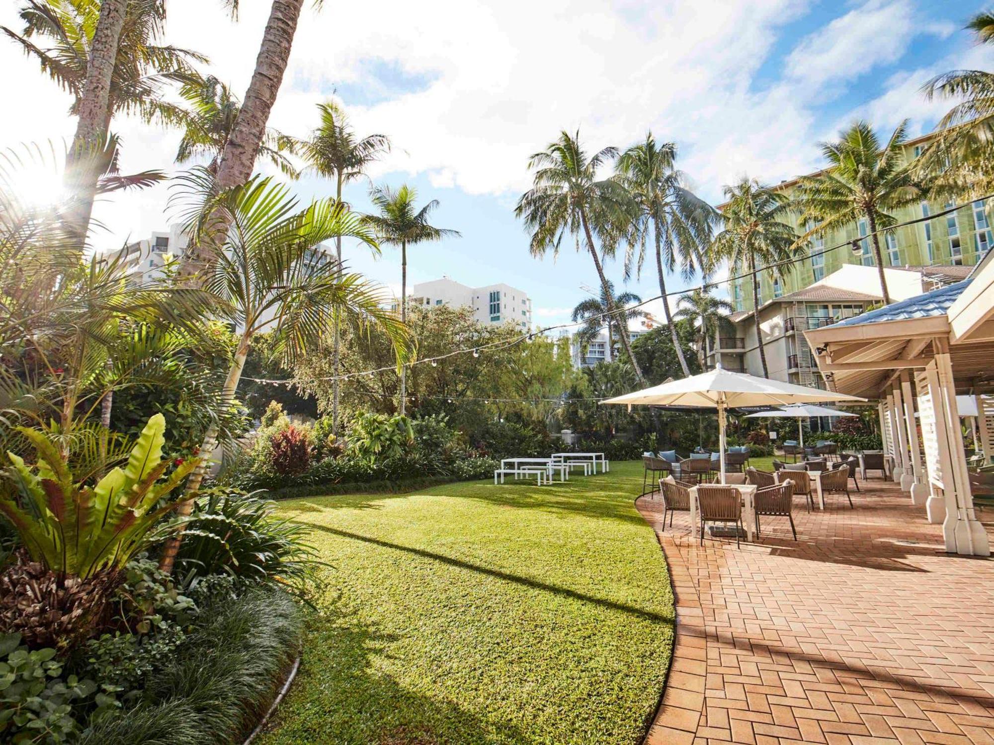 Novotel Cairns Oasis Resort Exterior foto